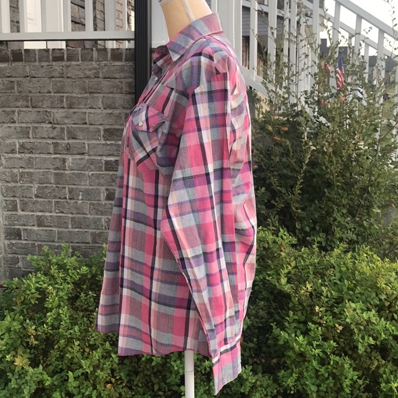Wrangler Pink Plaid Western Shirt - Large - Picture 4 of 6